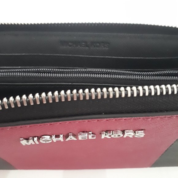 Michael Kors JS Black & Pink Continental Wallet NWT - Picture 5 of 8